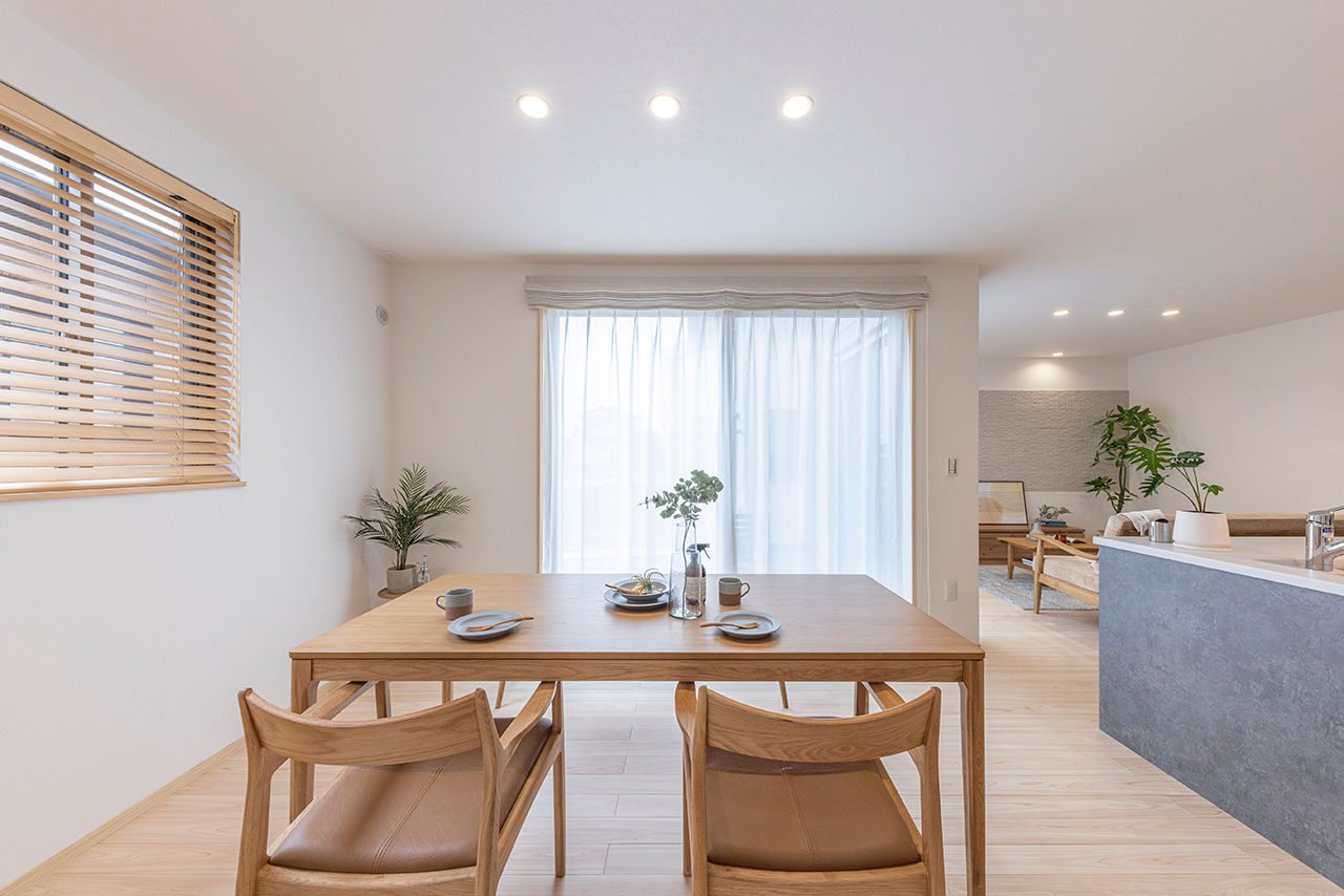 La prochaine HOME（ラ・プロシエンホーム）by新和建設 【愛知県 /2000万円台 /30坪台/自然素材 】「木の家 で暮らしたい」に応えた、東濃桧の柱、桧の無垢床の家の建築実例画像8