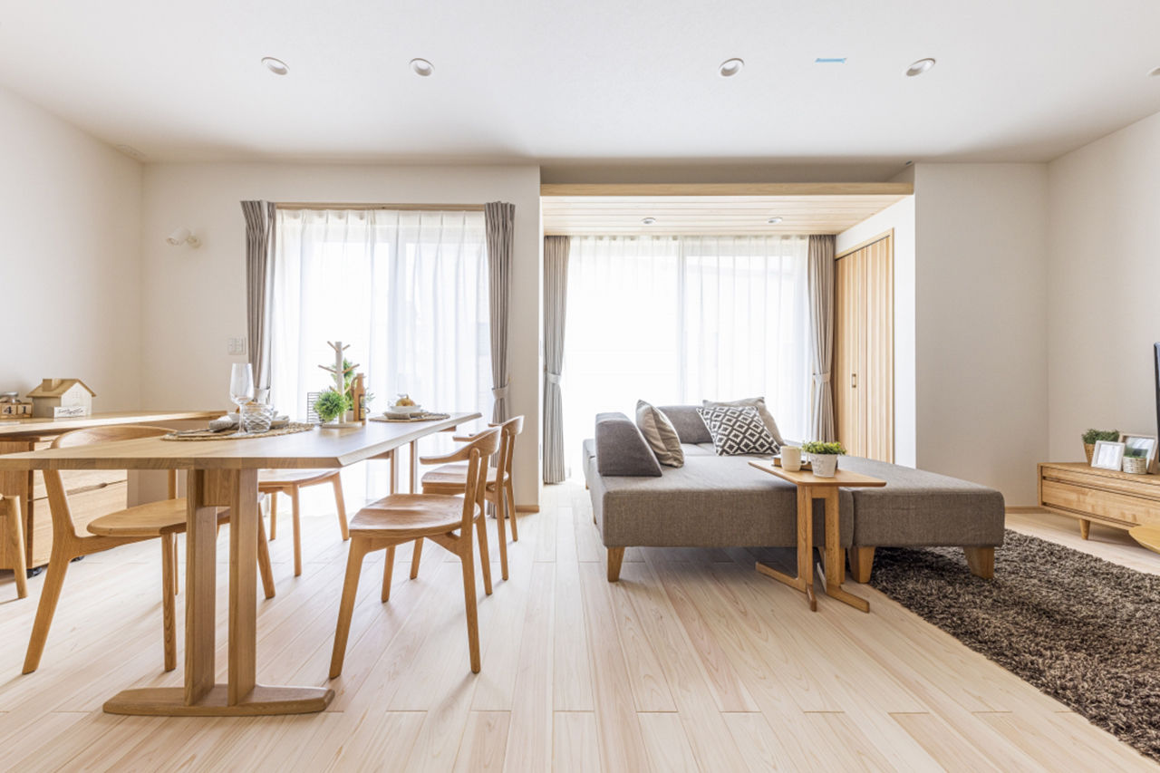 La prochaine HOME（ラ・プロシエンホーム）by新和建設 【愛知県/2000万円台/30坪台/間取図有】桧ならではの香りや美しさ、自然素材の温もりある感触を我が家にの建築実例画像2