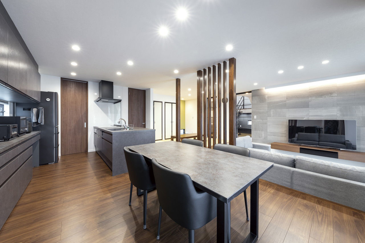 ヤマミズホーム 【3000万円～3499万円｜ダウンフロアリビング｜こだわりデザイン】ホテルライクな非日常空間で暮らす贅沢の建築実例画像2