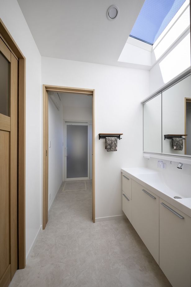 ヤマミズホーム 木×光と風×ウチソトの繋がり。寛ぎと家族との時間を楽しむ家の建築実例画像6