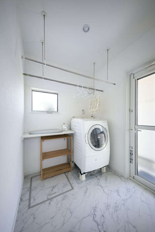 ヤマミズホーム 壮大な景観にに癒されて。ホテルライクな洗練された平屋の建築実例画像7