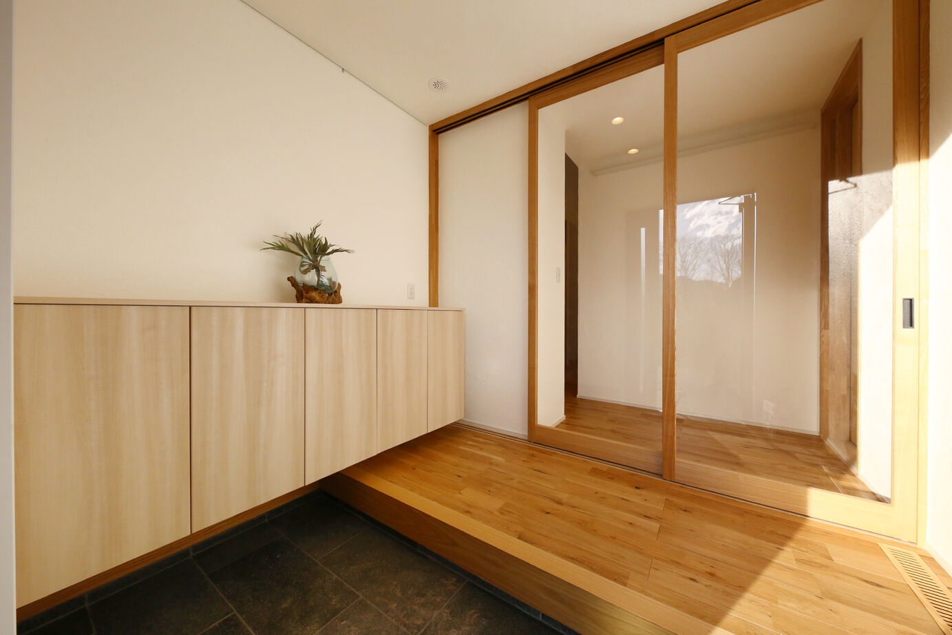 小林工業所 三世代が住まう和モダンの家の建築実例画像2