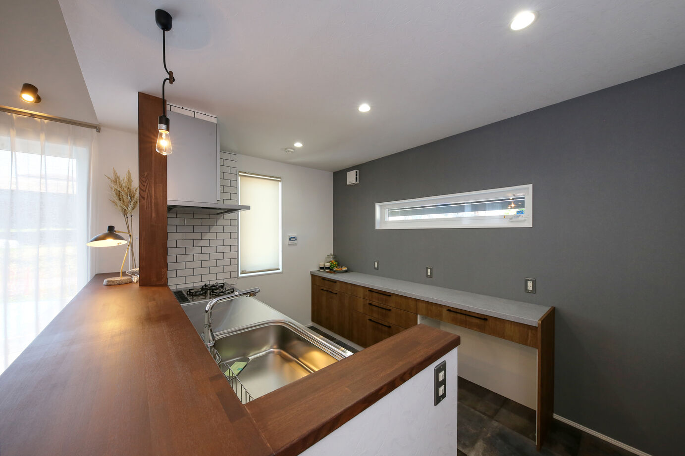 小林工業所 COOL　GRAYの建築実例画像5