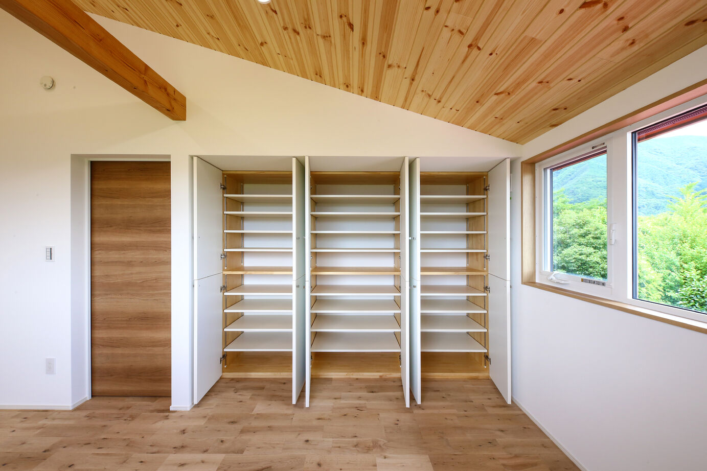 小林工業所 宝剣岳を望む家の建築実例画像6