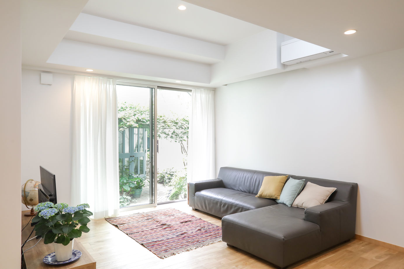 アイアールホーム 【生活動線/プライベート空間/家事室/収納/中庭】暮らしやすさを1番に考えた家の建築実例画像4