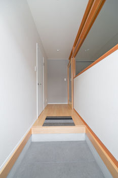 アトラクト設計工務（ATTRACT） 【大阪府/2000万円台/約30坪】大阪府で北欧インテリアが優しく馴染むモダンの注文住宅（間取り図有） の建築実例画像10