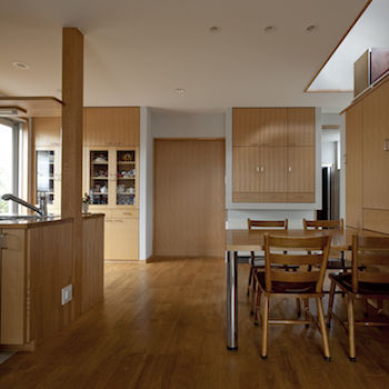 アトラクト設計工務（ATTRACT） 【大阪府/2000万円台/約40坪】大阪府で2000万円台で叶えるバリアフリーを実現した注文住宅（間取り図有）の建築実例画像2