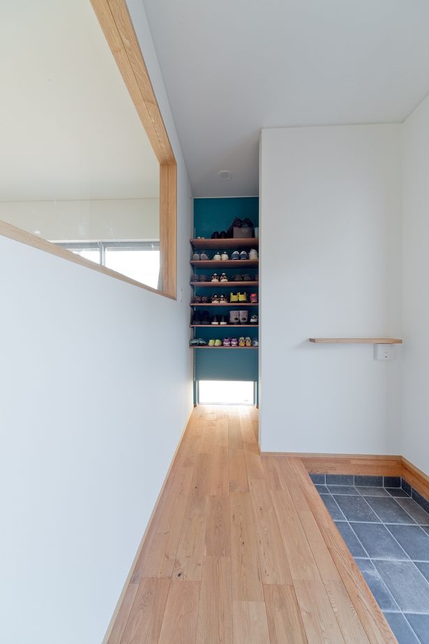 アトラクト設計工務（ATTRACT） 【大阪府/吹き抜け断熱/ガルバリウム鋼板】暮らしやすさを大切にした細部の意匠にこだわった無垢の住まいの建築実例画像5