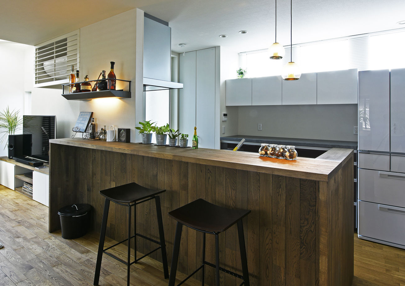 タイコーアーキテクト 【2830万円/3階建/50坪台】2台駐車可能 インナーガレージのあるカフェ風オシャレなパッシブデザインの家の建築実例画像5