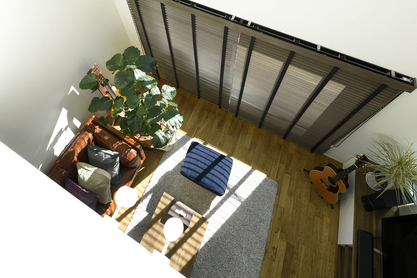 タイコーアーキテクト 【2830万円/3階建/50坪台】2台駐車可能 インナーガレージのあるカフェ風オシャレなパッシブデザインの家の建築実例画像6