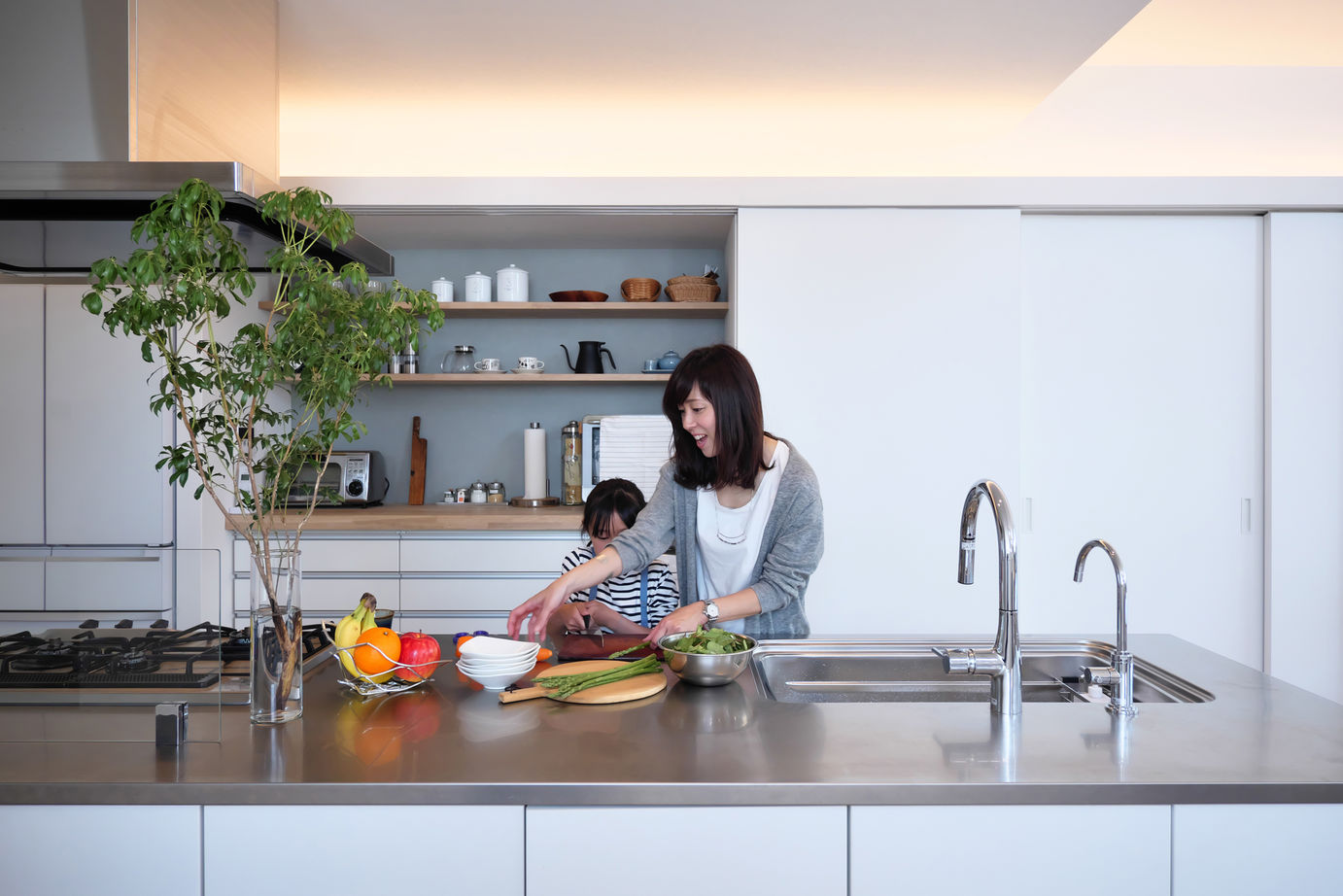 タイコーアーキテクト 【2710万円/二世帯住宅/30坪台】北東角地　収納充実　北欧インテリアの映えるパッシブデザインの家の建築実例画像2