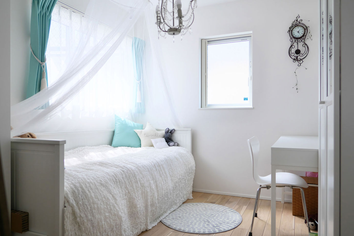 タイコーアーキテクト 【2710万円/二世帯住宅/30坪台】北東角地　収納充実　北欧インテリアの映えるパッシブデザインの家の建築実例画像7