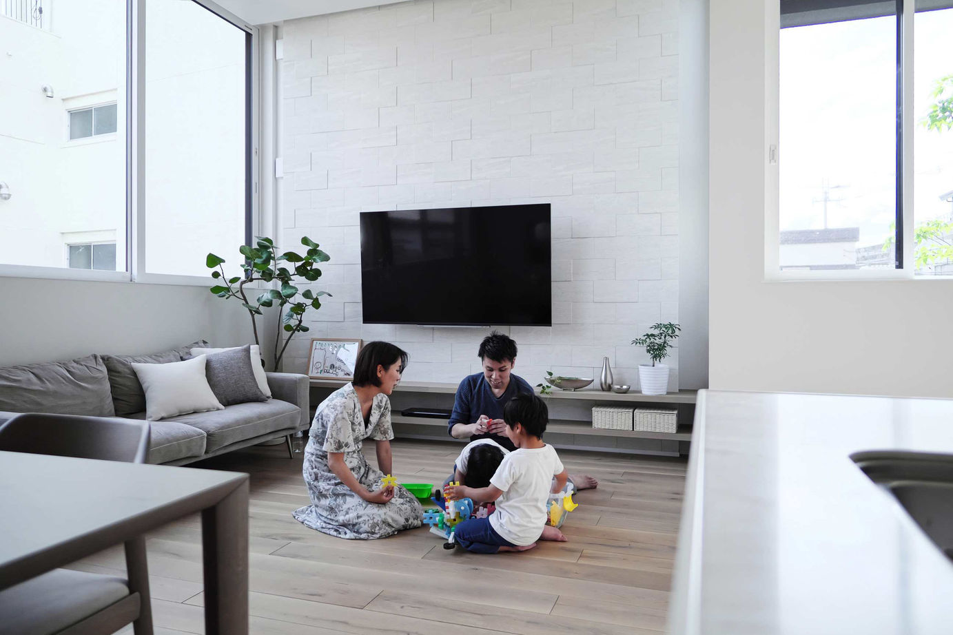 タイコーアーキテクト 【2788万円/中庭/30坪台/間取り図有り】どこにいても緑を感じられる二階リビング高天井のパッシブZEH住宅の建築実例画像5