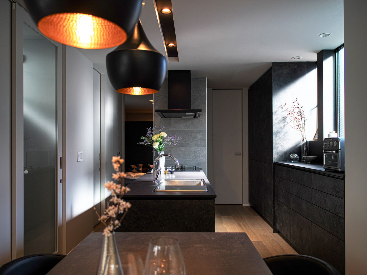 タイコーアーキテクト 【3871万円/京都市内/狭小３階建/50坪台】上質な空間を創る間取りで吹き抜けのあるパッシブデザイン住宅の建築実例画像2