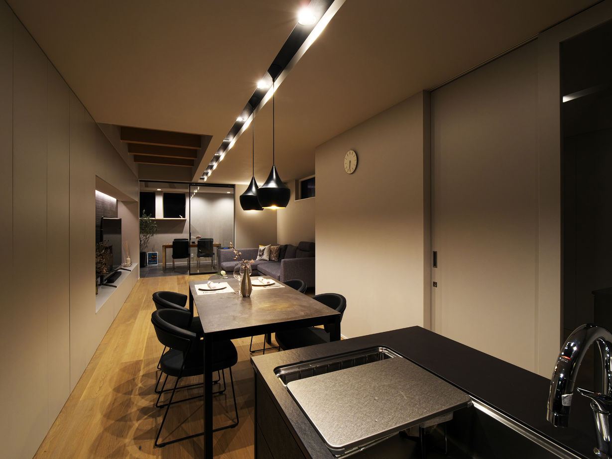 タイコーアーキテクト 【3871万円/京都市内/狭小３階建/50坪台】上質な空間を創る間取りで吹き抜けのあるパッシブデザイン住宅の建築実例画像9