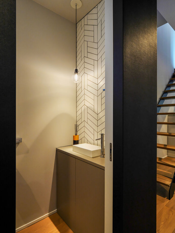 タイコーアーキテクト 【3871万円/京都市内/狭小３階建/50坪台】上質な空間を創る間取りで吹き抜けのあるパッシブデザイン住宅の建築実例画像14