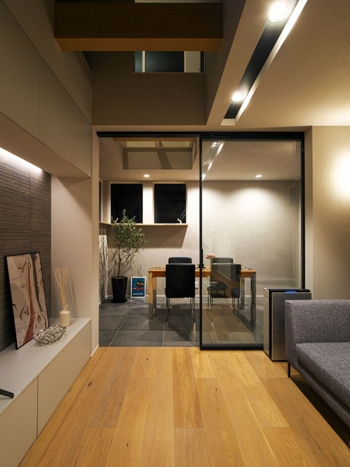 タイコーアーキテクト 【3871万円/京都市内/狭小３階建/50坪台】上質な空間を創る間取りで吹き抜けのあるパッシブデザイン住宅の建築実例画像17