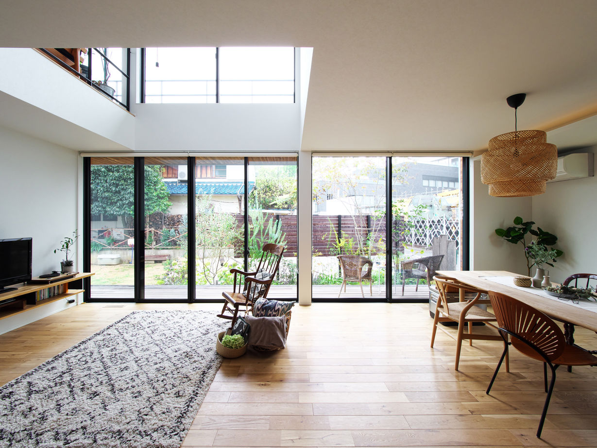 タイコーアーキテクト 【3508万円/30坪台】アウトドアリビングで自然と暮らす　山の見えるオシャレな庭付きパッシブデザイン住宅の建築実例画像4