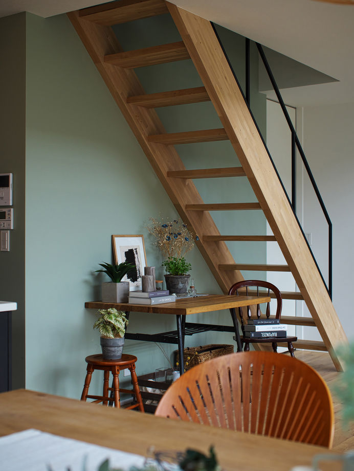 タイコーアーキテクト 【3508万円/30坪台】アウトドアリビングで自然と暮らす　山の見えるオシャレな庭付きパッシブデザイン住宅の建築実例画像8