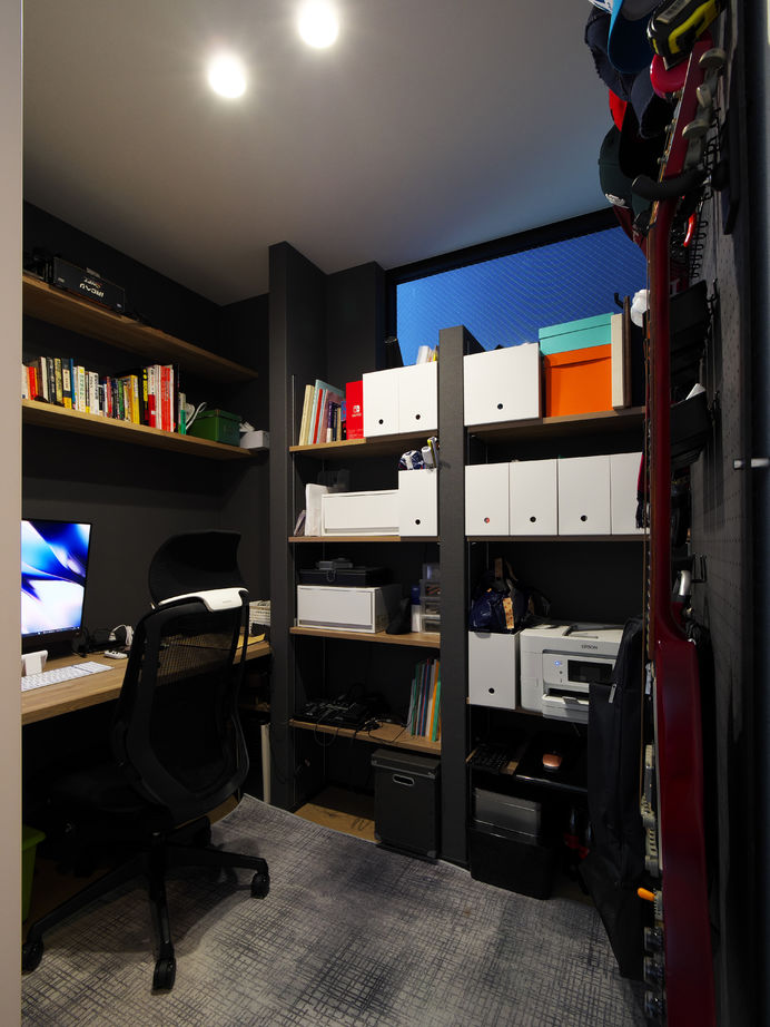 タイコーアーキテクト 【4672万円/中庭/50坪台】都市の中でも空と緑が映える3階建てビルトインガレージハウス『空と庭の家』の建築実例画像17