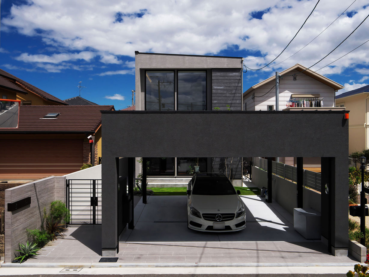 タイコーアーキテクト 【4919万円/間取り図有/2階建て/車2台駐車可能/40坪台】モダンなインテリアに囲まれて趣味を楽しむ家の建築実例画像1