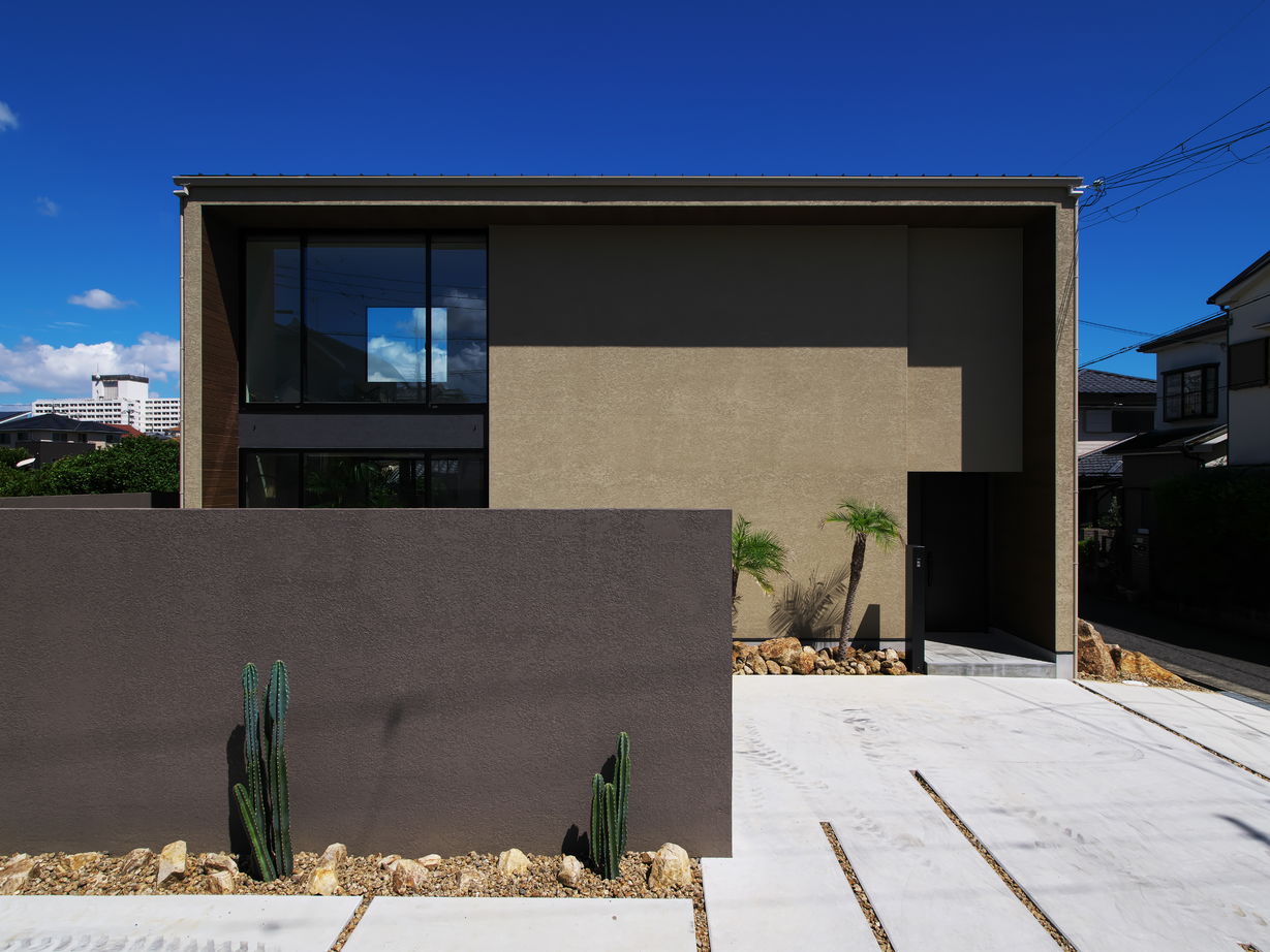 タイコーアーキテクト 【3667万円/間取り図あり/2階建/30坪台】リゾートホテルのような上質な空間に仕上げたパッシブデザイン住宅の建築実例画像1