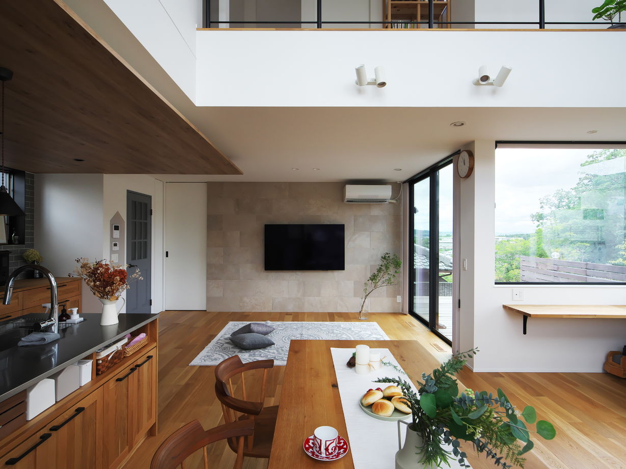 タイコーアーキテクト 【2603万円/間取り図あり/2階建/30坪台】借景が素晴らしい！木の風合いを活かしたパッシブデザインハウスの建築実例画像3