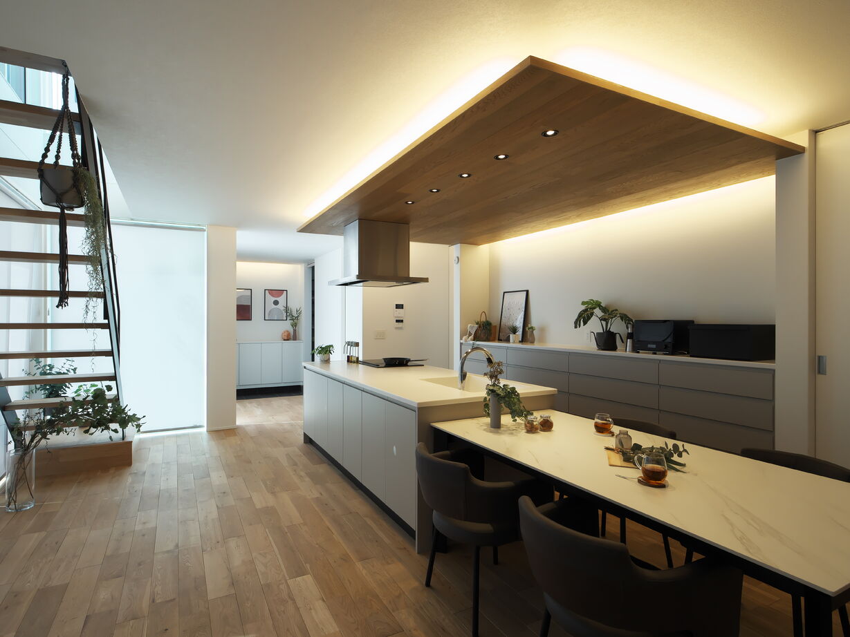 タイコーアーキテクト 【4925万円/間取り図あり/70坪台】2台駐車可能！日当たり＆開放感抜群のビルトインガレージハウスの建築実例画像4