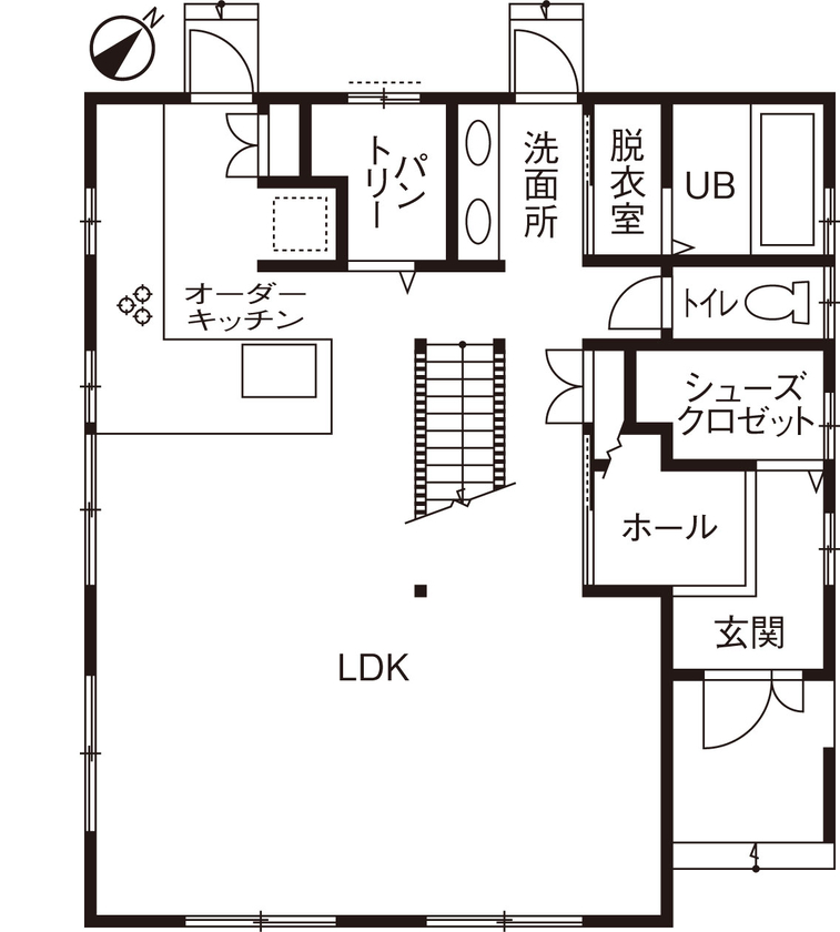 綿半林業 【2000万円台/30畳LDK/ペット】6人家族のこれからを考えた子育てを見守る木の家の間取り図（5LDK+小屋裏収納）1階
