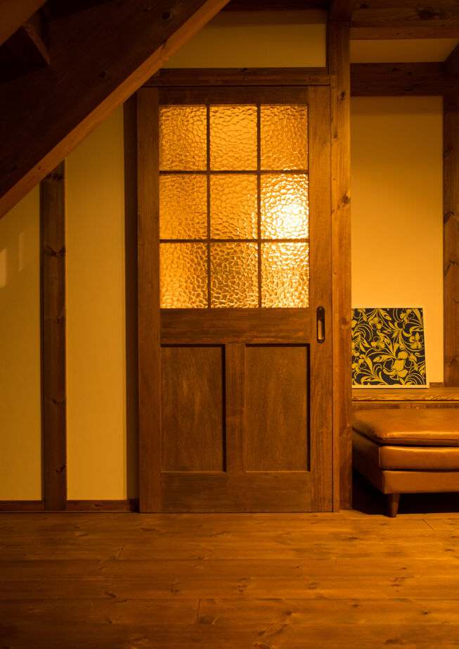 綿半林業 【2000万円台/30畳LDK/ペット】6人家族のこれからを考えた子育てを見守る木の家の建築実例画像8