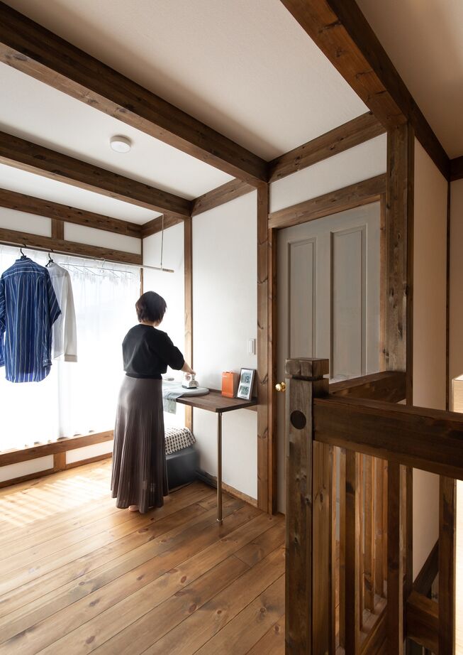 綿半林業 【ひのき/2000万円台/造作カウンター】家族団らんもプライベートも両立したオトナスタイルの家の建築実例画像7