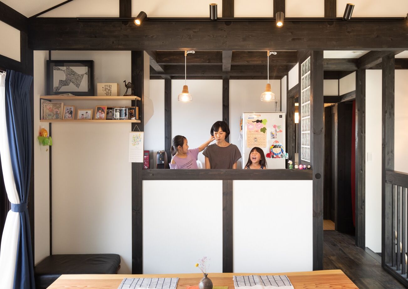 綿半林業 【ひのき/2000万円台前半/土間/玄関手洗い】和風旅館のような非日常空間に心癒される2階リビングの家の建築実例画像3