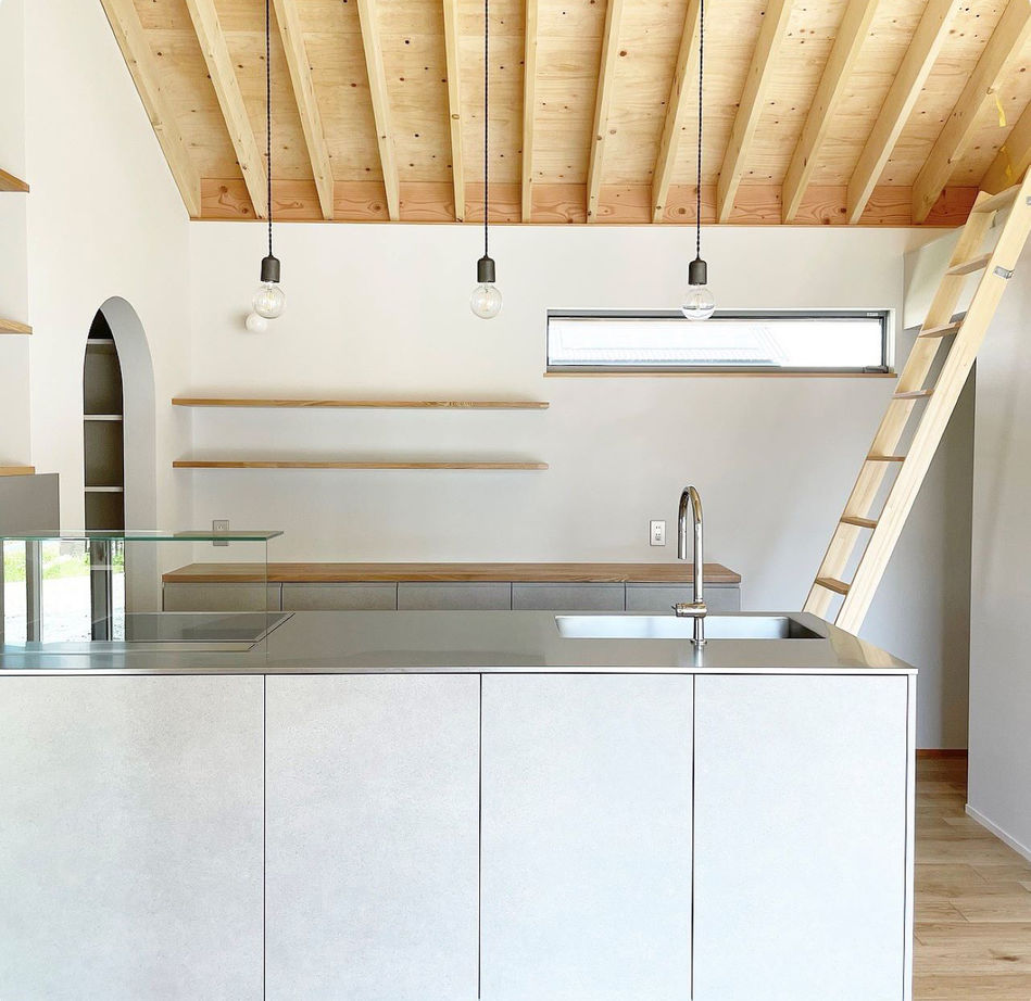 マテリアル・パレット 【平屋/約31坪/自然素材/間取り】時間の流れがゆるやかに。スローライフを楽しむ、無垢の木と塗り壁の平屋の建築実例画像4