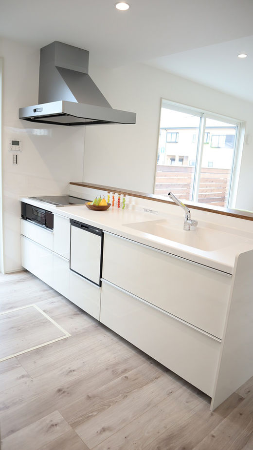 ヒガシ 【1000万円台/33.7坪/長期優良住宅】家族が集まりやすい広々LDK。便利さ実感！家事動線、可変できる間取りの建築実例画像5