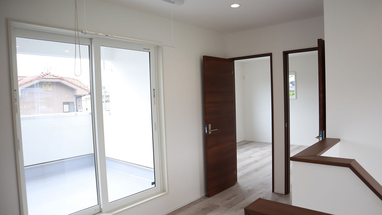 ヒガシ 【1000万円台/33.7坪/長期優良住宅】家族が集まりやすい広々LDK。便利さ実感！家事動線、可変できる間取りの建築実例画像7