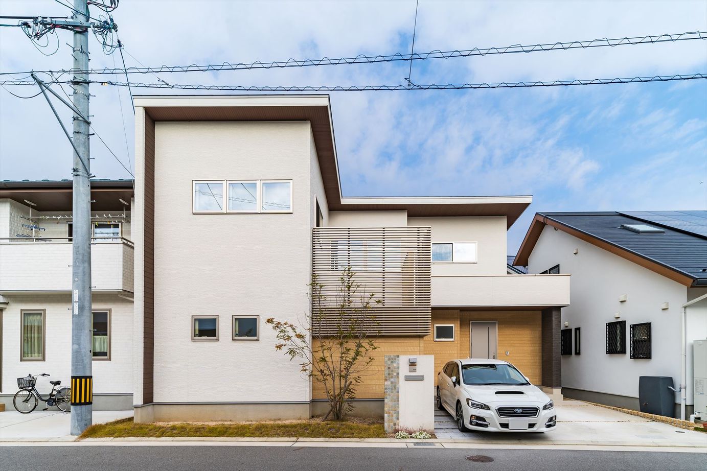 Suumo 中庭 吹抜 中庭を取り囲む 年中カーテンレスで過ごせる家 東亜ハウス の建築実例詳細 注文住宅