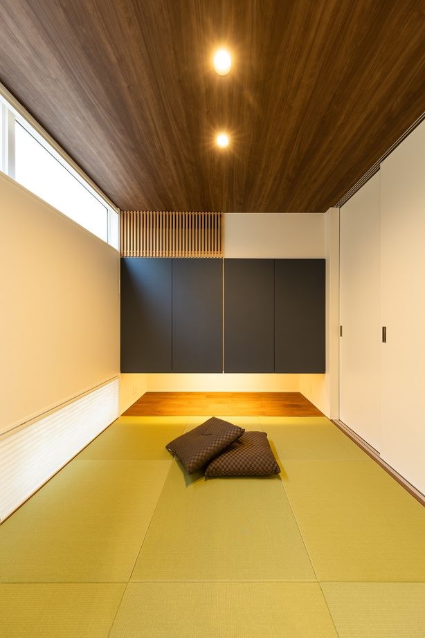 東亜ハウス 【中庭/吹抜け/外から見えない家/おしゃれな外観/間取有】中庭を取り囲む、年中カーテンレスで過ごせる家の建築実例画像7