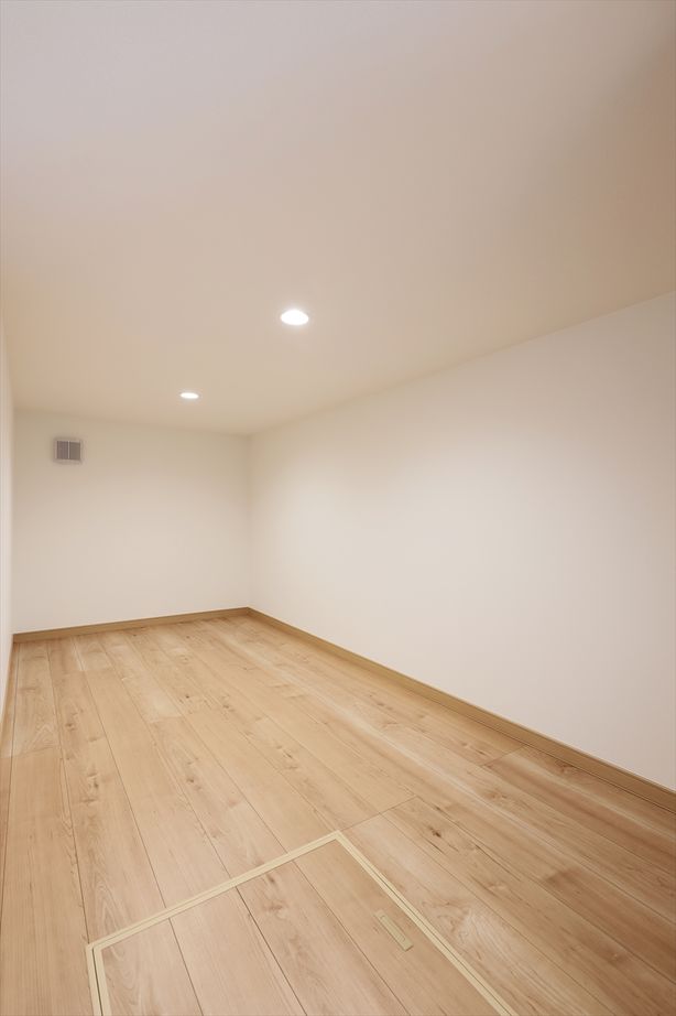 東亜ハウス 【1,000万円台/平屋風/小屋裏/家事楽/縁側】小屋裏スペースを利用した1.5階建の家｜24坪の建築実例画像5