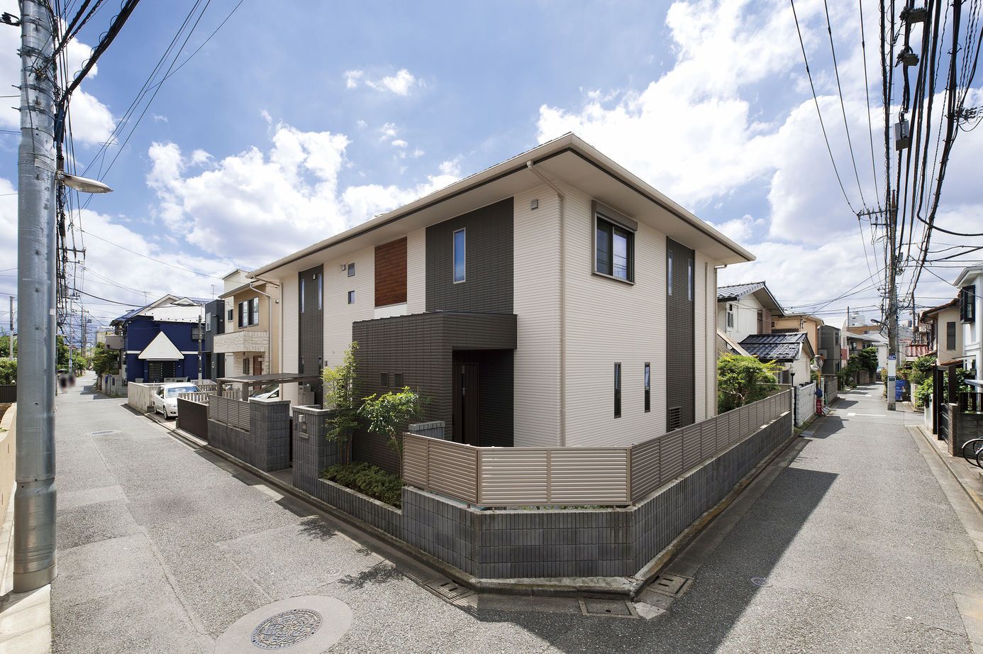 太平建設 【二世帯住宅/3650万円/59坪/間取り図】リビングで皆が顔を合わせる外観のデザイン性に凝った住まいの建築実例画像2