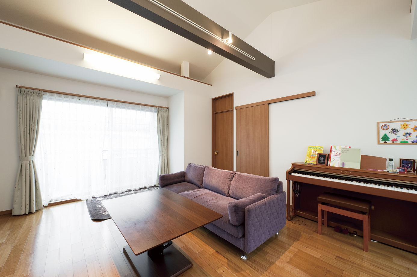 太平建設 【二世帯住宅/3650万円/59坪/間取り図】リビングで皆が顔を合わせる外観のデザイン性に凝った住まいの建築実例画像4