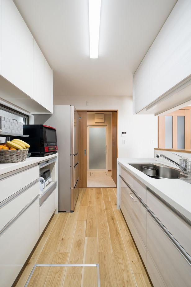 太平建設 【完全分離二世帯住宅/57坪/間取り図】収納充実ですっきり親子3世帯が広々暮らせる住まいの建築実例画像6