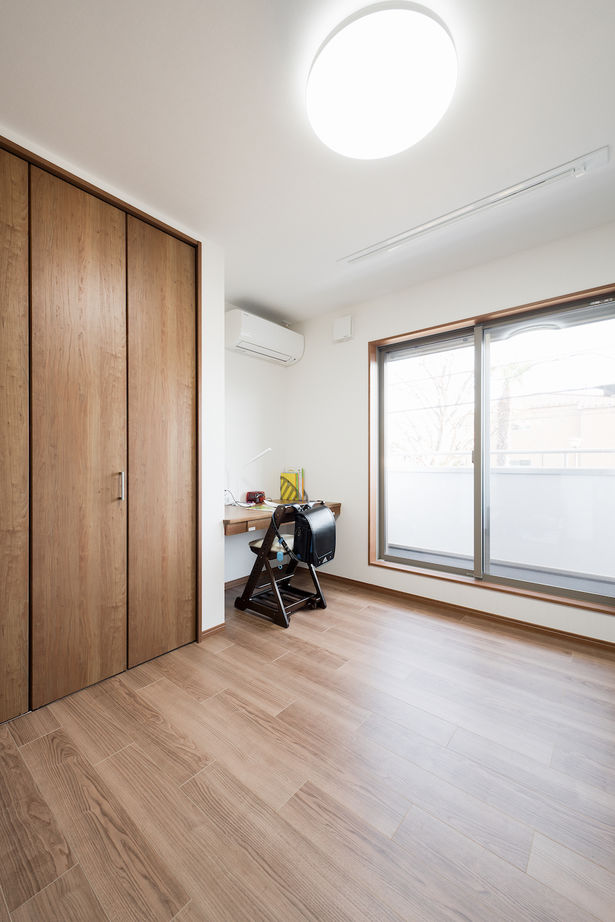 太平建設 【完全分離二世帯住宅/57坪/間取り図】収納充実ですっきり親子3世帯が広々暮らせる住まいの建築実例画像8