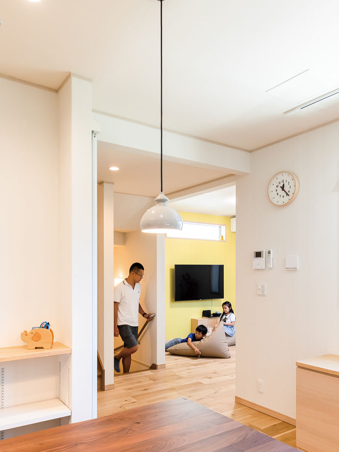 ウィザースホーム 【3000万円台/狭小/敷地面積24.1坪/間取り図有】スカイラウンジ（屋上）と広々LDKを叶えた都市型3階建住宅の建築実例画像5