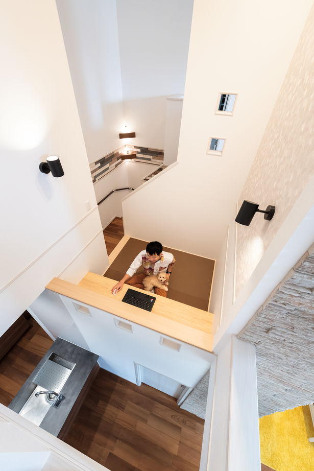 ウィザースホーム 【50坪台/間取り図有】吹き抜け、琴の間、中2階…。色褪せることのない上質を実現した住まいの建築実例画像5