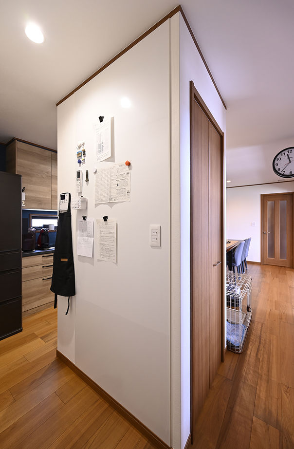 ウィザースホーム 【2700万円台/40坪台/間取り図有】6人家族と愛犬が自由に寛げるスキップフロアの住まいの建築実例画像5