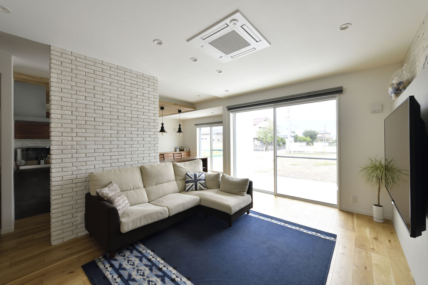 ウィザースホーム 【3000万円台/50坪台/間取り図有】家族と愛車が至福の時を過ごすガレージハウスの建築実例画像5