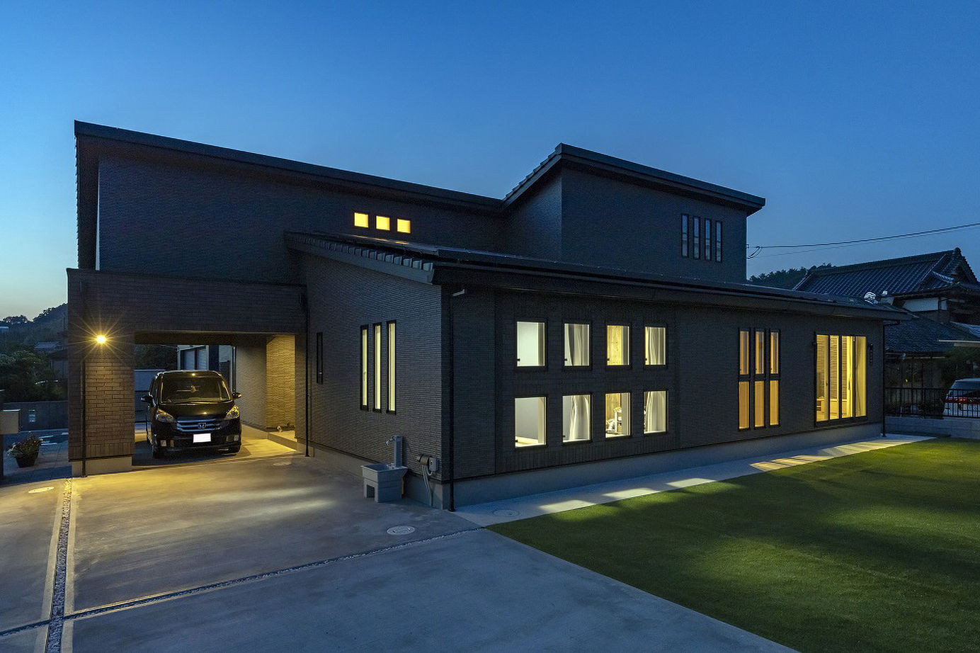 ウィザースホーム 【3800万円台/50坪台/間取り図有/2世帯住宅】3世帯が暮らす全館空調の平屋の建築実例画像3