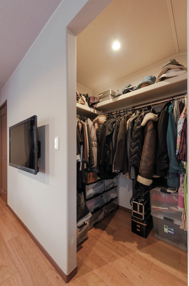 ウィザースホーム 【3000万円～3499万円／二世帯／収納充実／間取図有】両世帯それぞれの個性と暮らし方を尊重した二世帯住宅の建築実例画像7