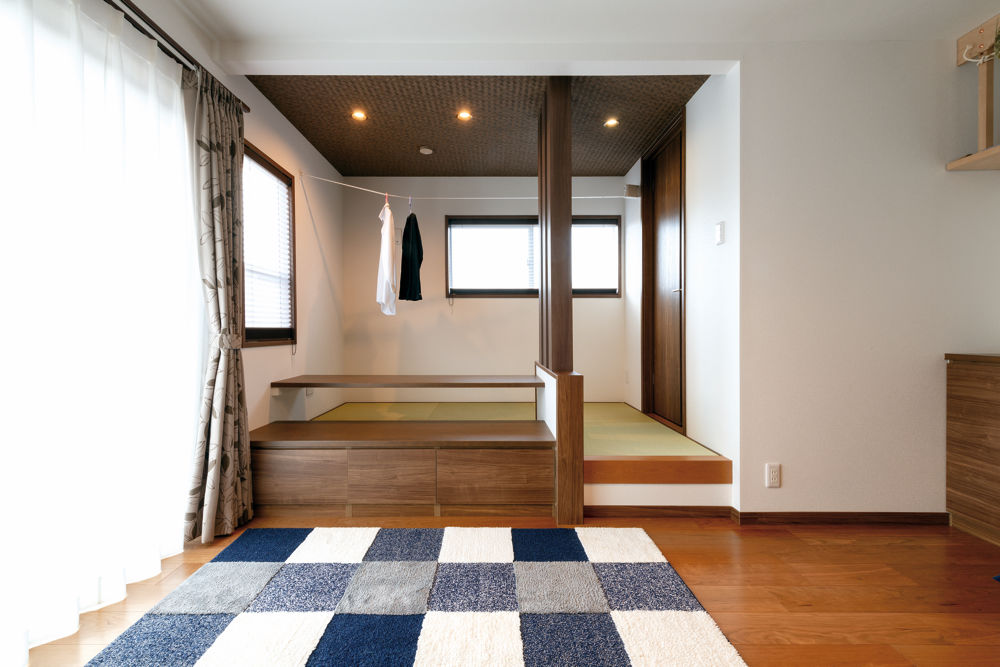 ウィザースホーム 【2000万円～2499万円／家事動線／収納充実／太陽光／間取図有】機能的な動線と収納で毎日の家事も楽しく！の建築実例画像4