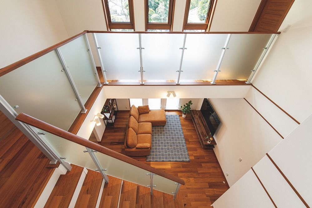 ウィザースホーム 【タイル／吹き抜け／間取図有】吹き抜けも、回廊も、外観もひと目惚れ。“好き”を集めた最高のわが家の建築実例画像5